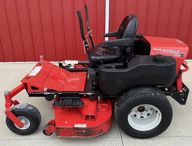 Image of Gravely 260Z equipment image 1