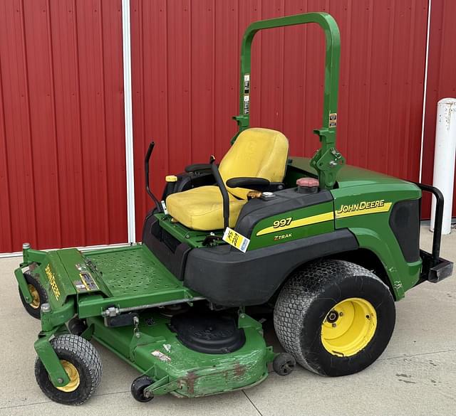 Image of John Deere Z997 equipment image 1