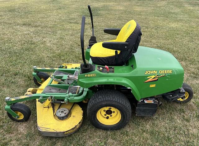 Image of John Deere F620 equipment image 3