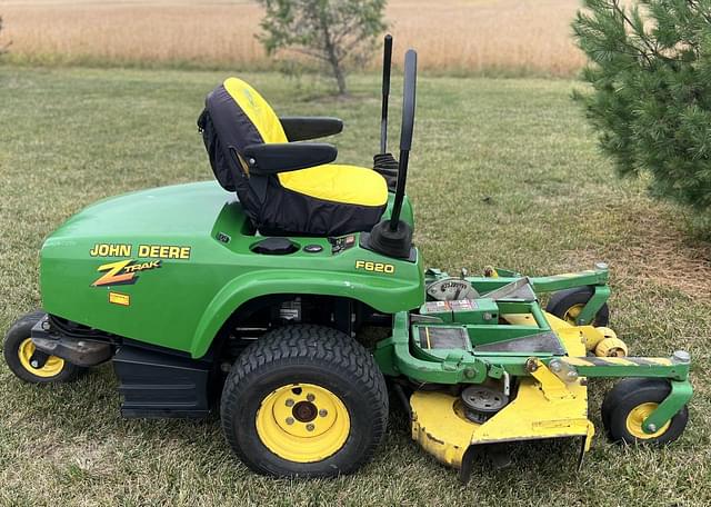 Image of John Deere F620 equipment image 2