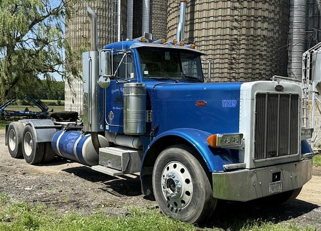 Image of Peterbilt 379 equipment image 1