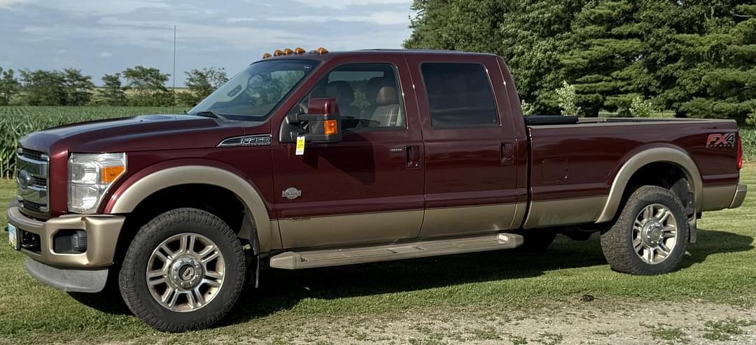 Image of Ford F-350 Primary image