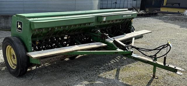 Image of John Deere 450 equipment image 1