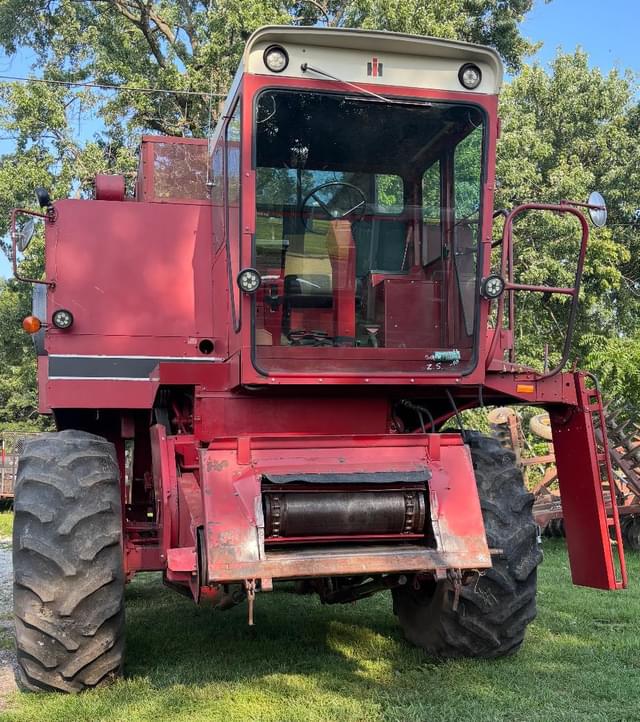 Image of International Harvester 1440 equipment image 3