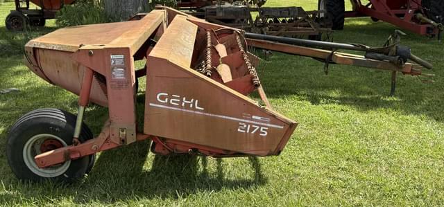 Image of Gehl 2175 equipment image 2