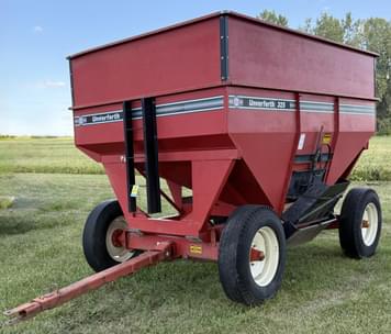 Main image Unverferth 325