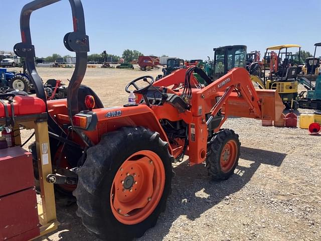 Image of Kubota L2800 equipment image 2