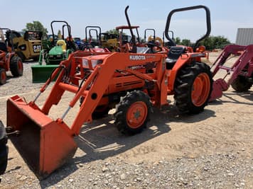 Main image Kubota L3000