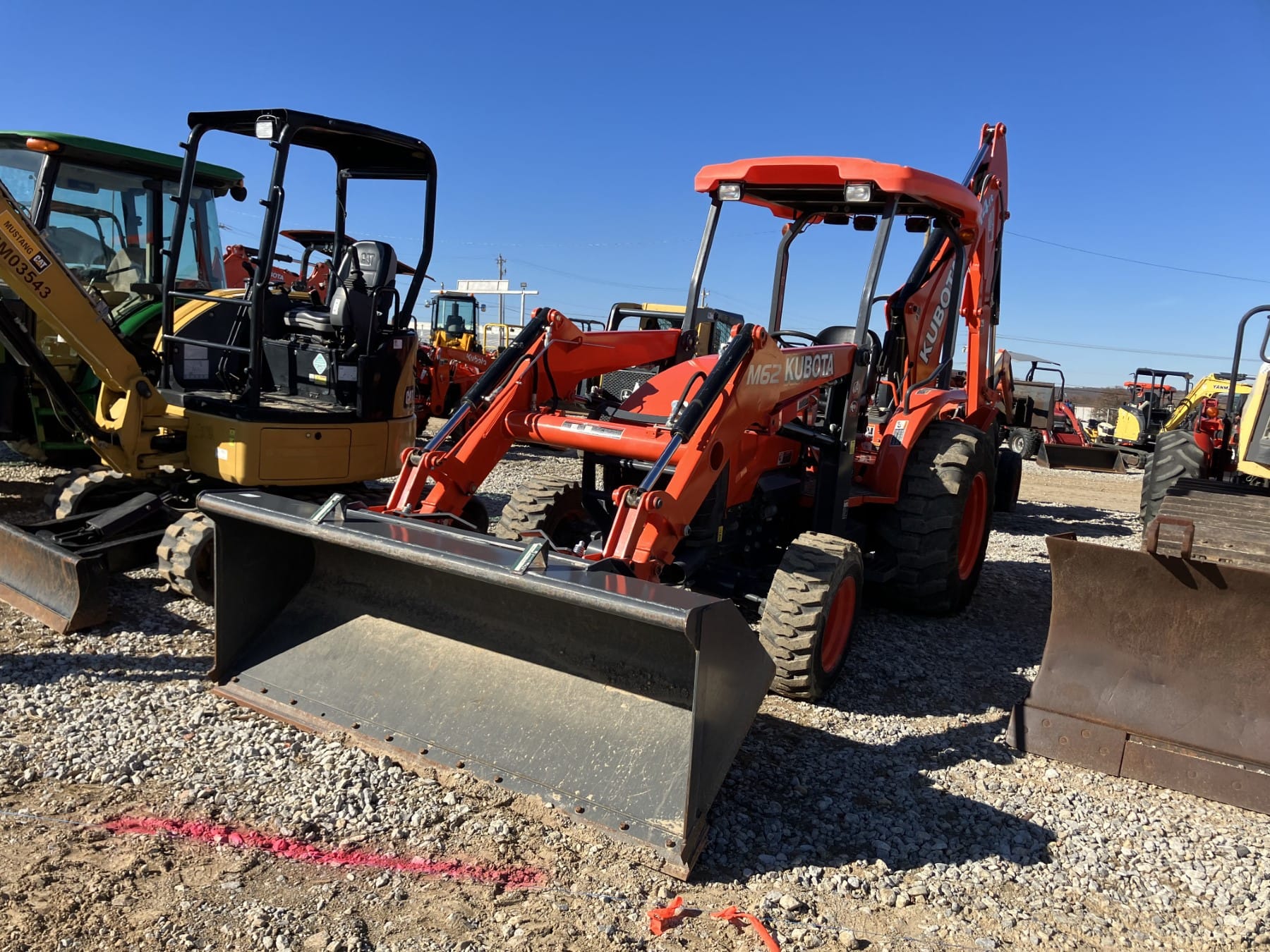 Main image Kubota M62