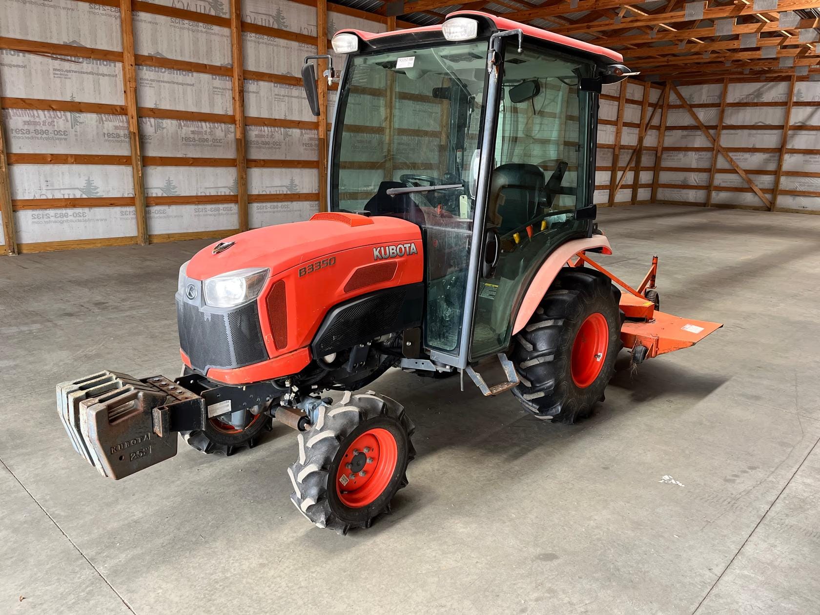 Kubota B3350 Equipment Image0
