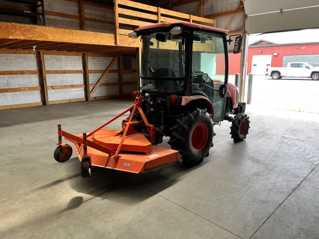 Image of Kubota B3350 equipment image 4
