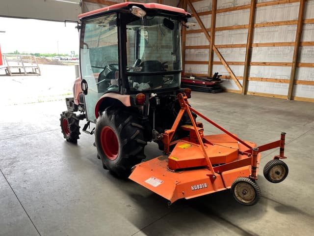 Image of Kubota B3350 equipment image 2