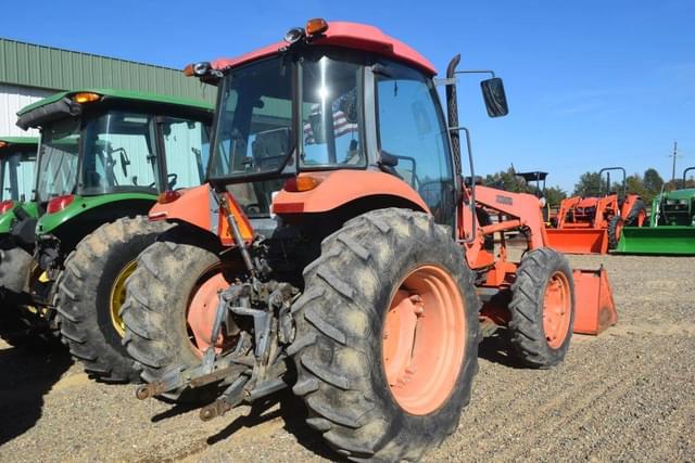 Image of Kubota M7040 equipment image 2