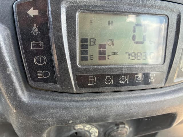 Image of Kubota RTV-1100 equipment image 4