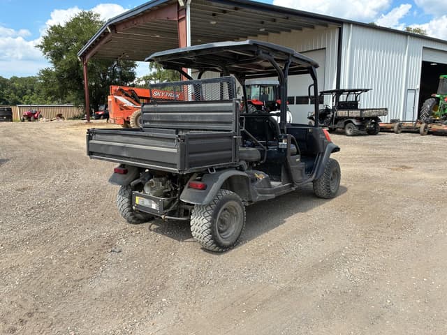 Image of Kubota RTV-1100 equipment image 2