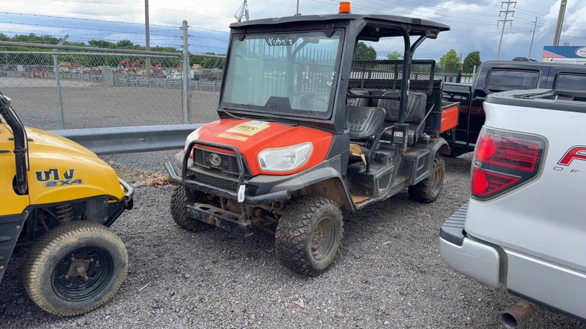 Kubota RTV1140 Equipment Image0