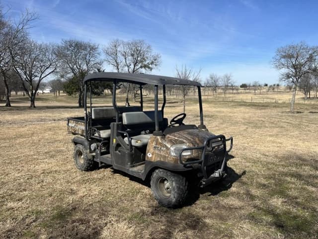 Image of Kubota RTV1140CPX equipment image 2