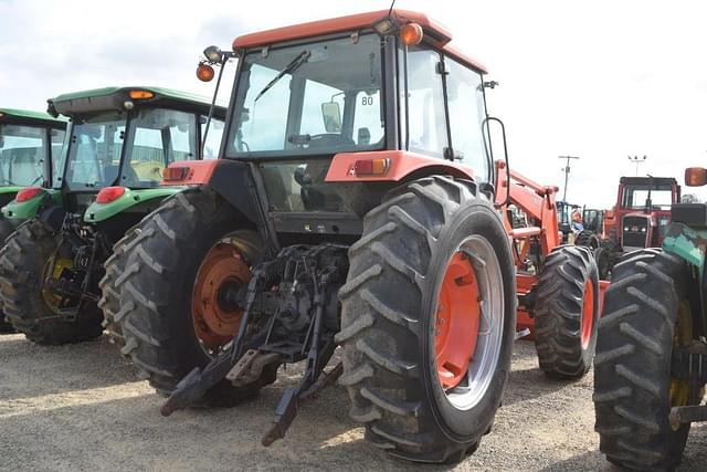 Image of Kubota M120 equipment image 2