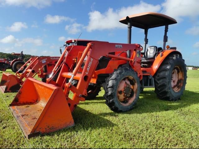 Image of Kubota M7060 equipment image 1