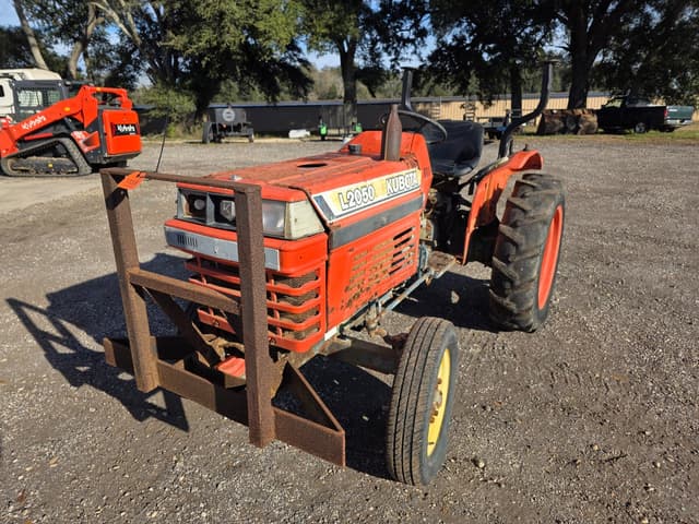 Image of Kubota L2350 equipment image 1