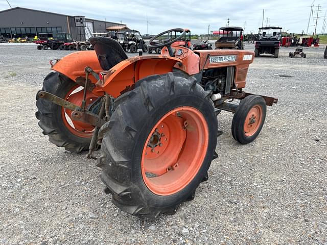 Image of Kubota L245 equipment image 3