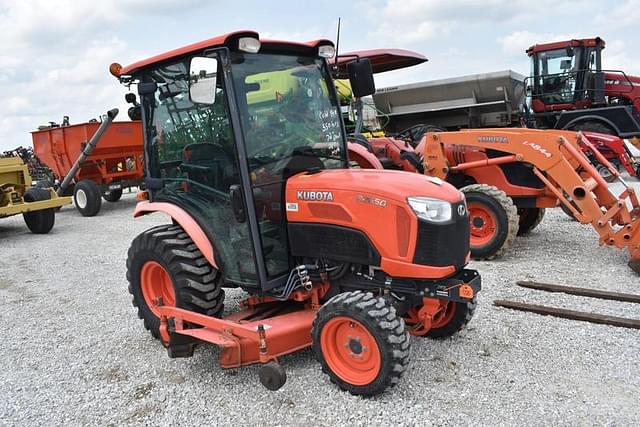 Image of Kubota B2650 equipment image 2