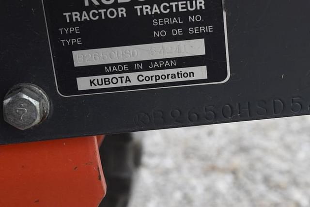 Image of Kubota B2650 equipment image 4