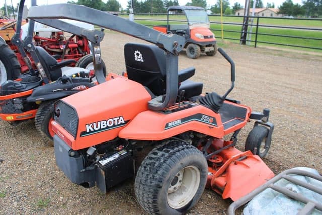 Image of Kubota ZD18 equipment image 3