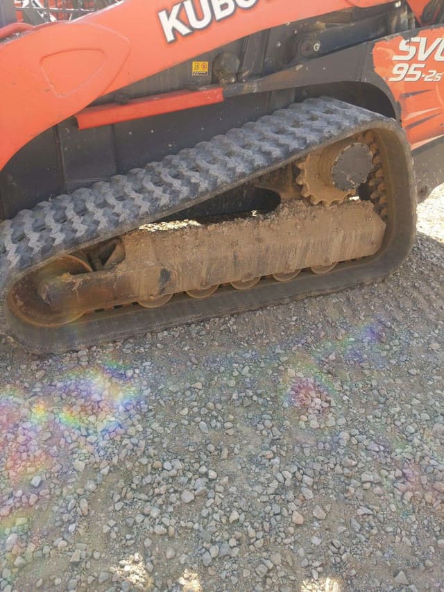 Image of Kubota SVL95-2S equipment image 4