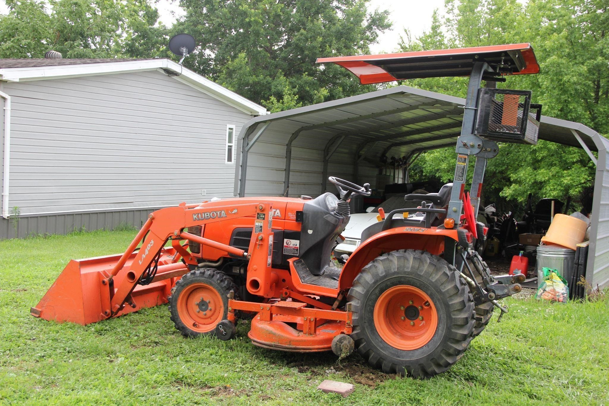 Kubota B3030 Equipment Image0