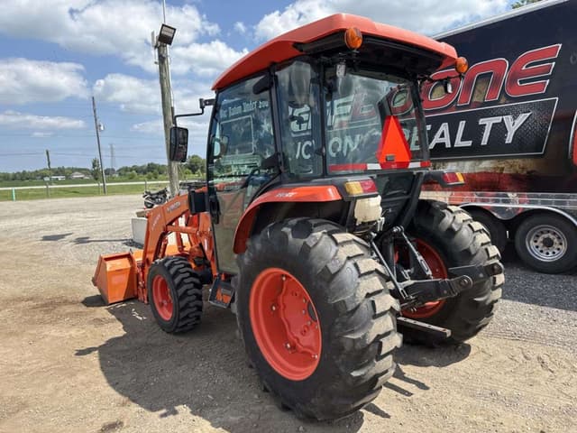 Image of Kubota L5460HST equipment image 1