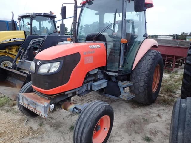 Image of Kubota M7040 equipment image 3