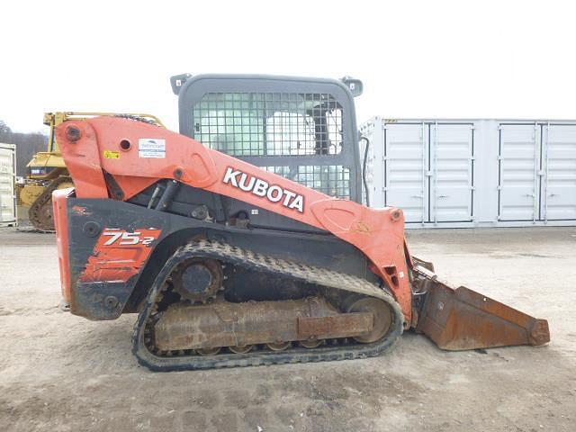 Image of Kubota SVL75-2 equipment image 2