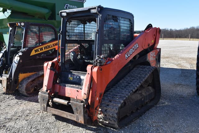 Image of Kubota SVL95-2S equipment image 2