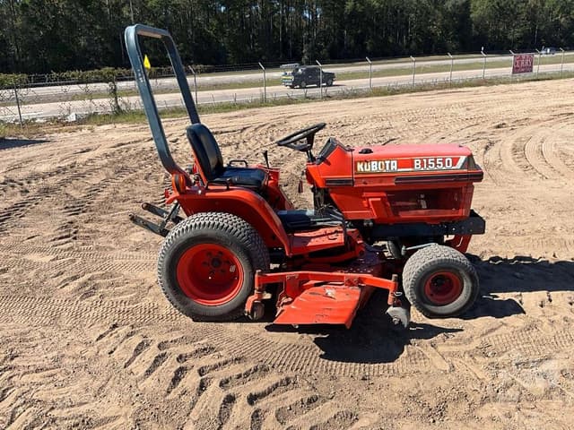 Image of Kubota B1550 equipment image 3