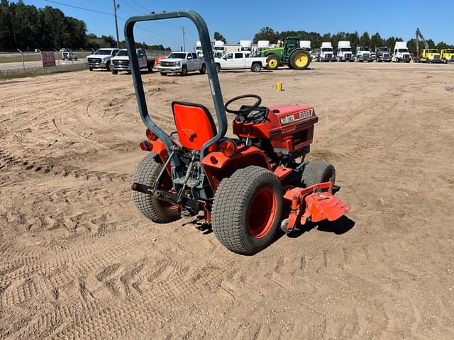 Image of Kubota B1550 equipment image 4
