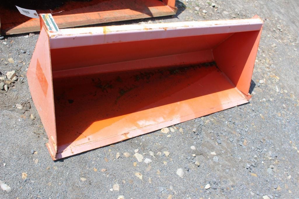 Main image Kubota B1626