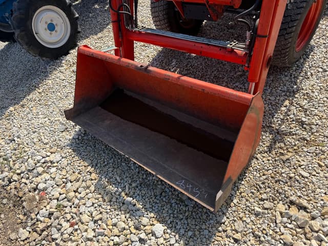 Image of Kubota B1700 equipment image 1