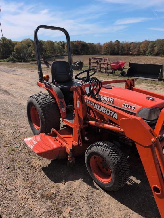 Image of Kubota B1700 equipment image 4