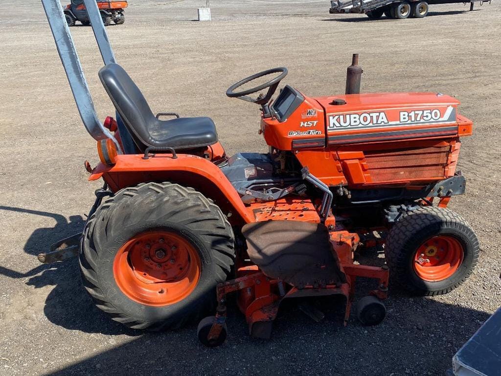 Main image Kubota B1750