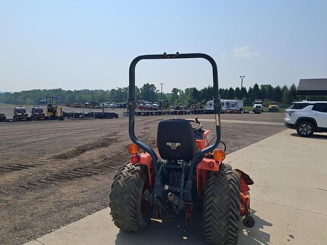 Image of Kubota B1750 equipment image 1