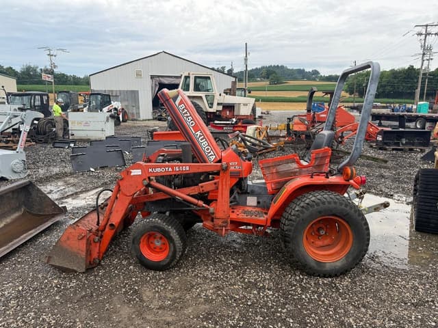 Image of Kubota B1750 equipment image 4