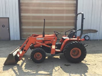 Main image Kubota B20
