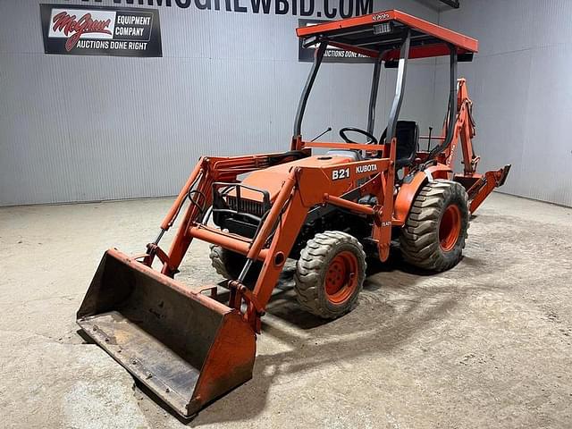 Image of Kubota B21 equipment image 1