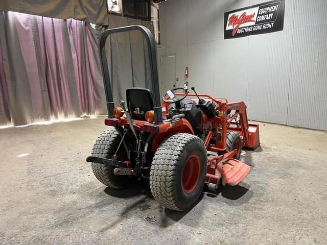 Image of Kubota B2100 equipment image 4