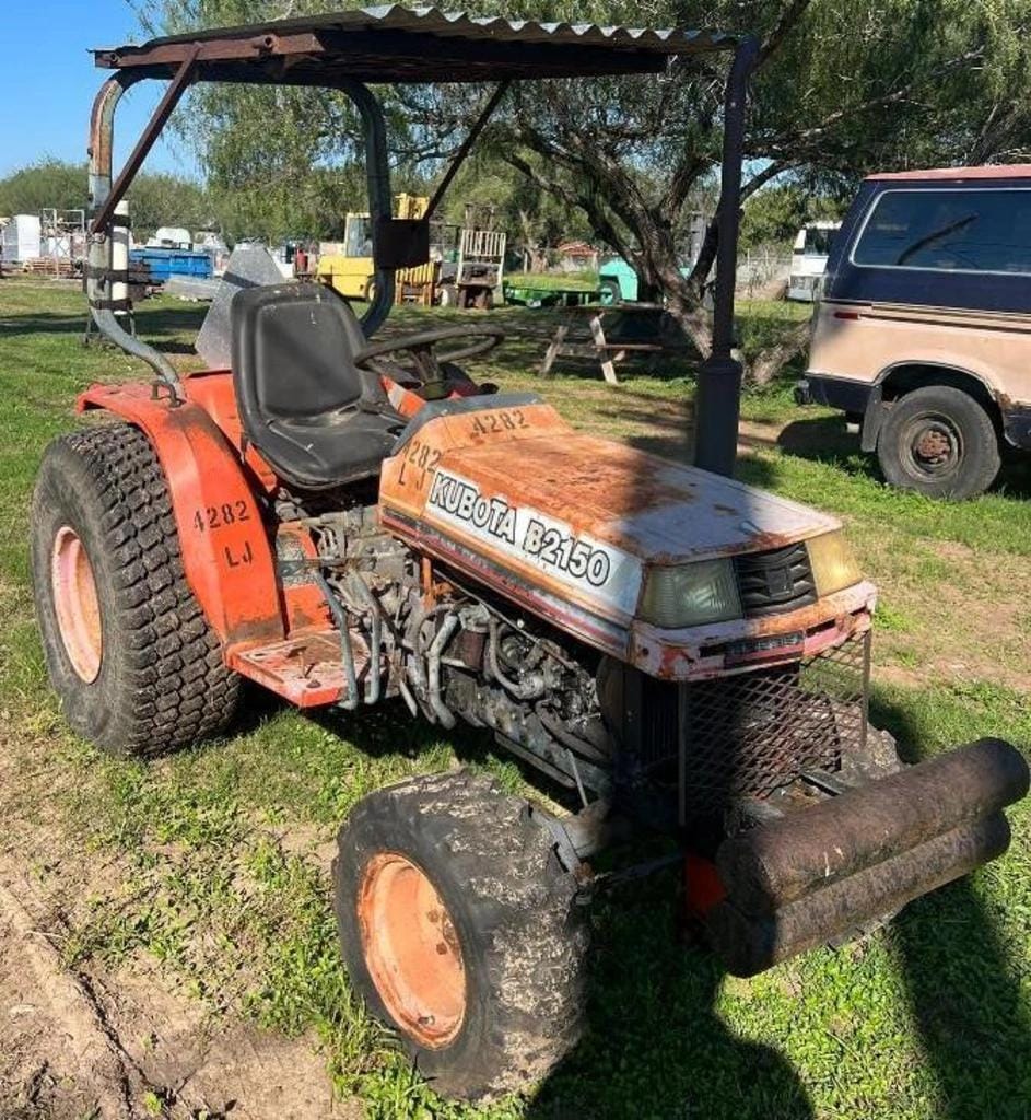 Main image Kubota B2150