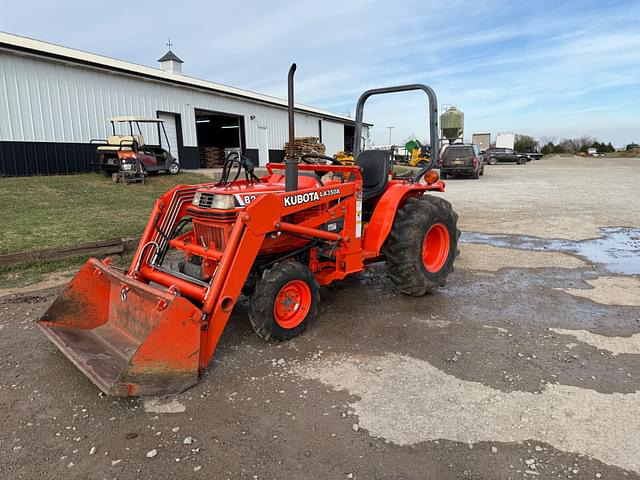 Image of Kubota B2150 equipment image 3