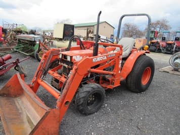 Main image Kubota B2150