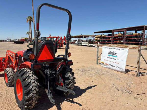 Image of Kubota B2301 equipment image 3
