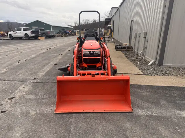Image of Kubota B2301HSD equipment image 1